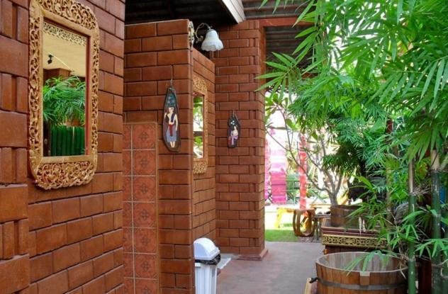 Irawadee Resort Mae Sot Eksteriør billede