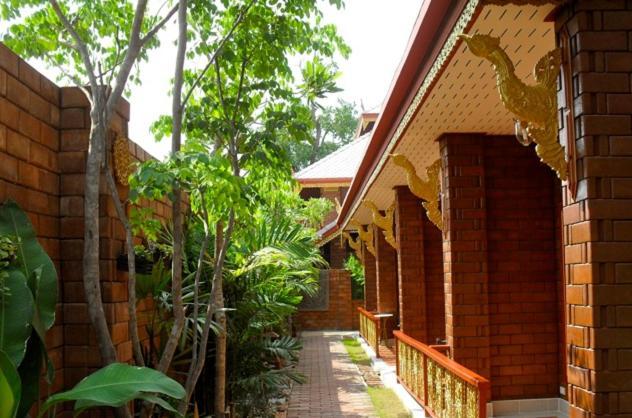 Irawadee Resort Mae Sot Eksteriør billede